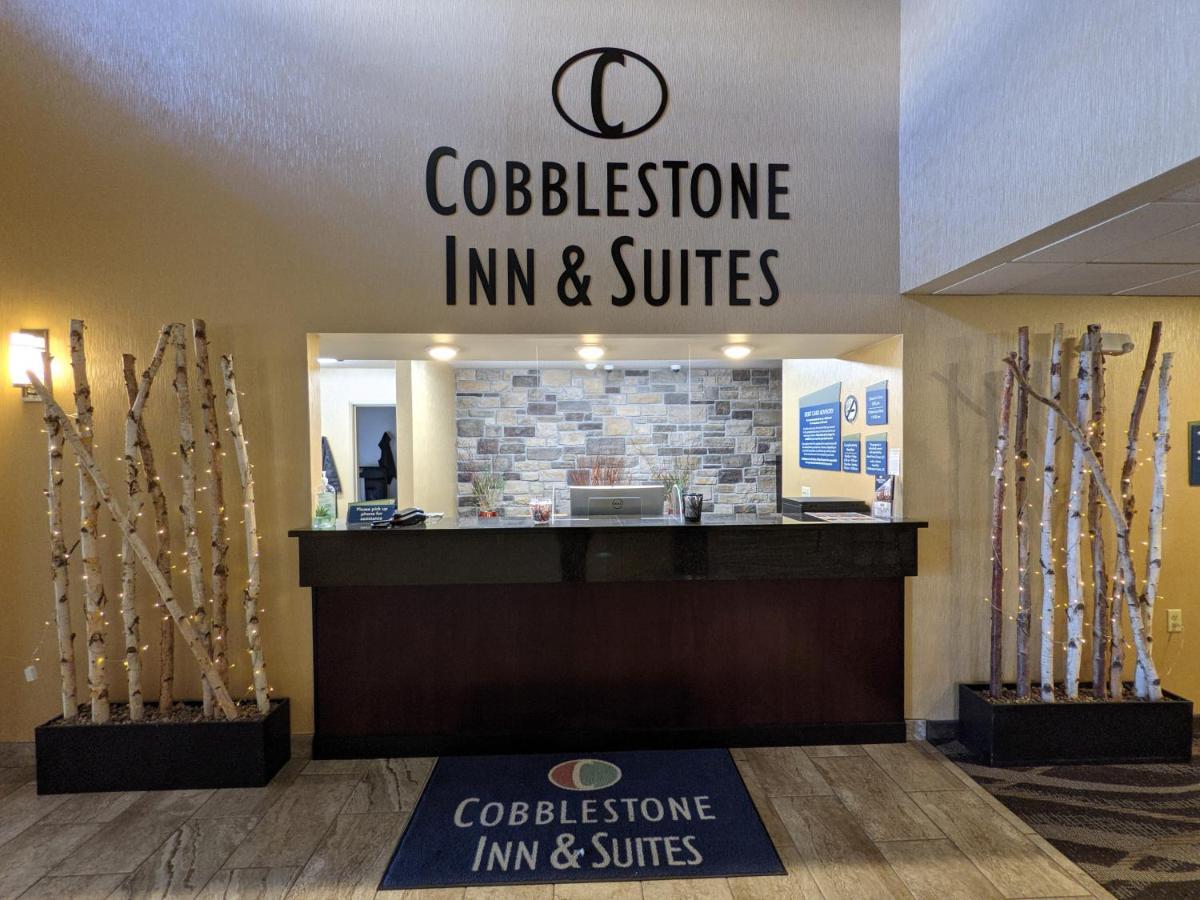 Cobblestone Inn & Suites - Merrill Zewnętrze zdjęcie