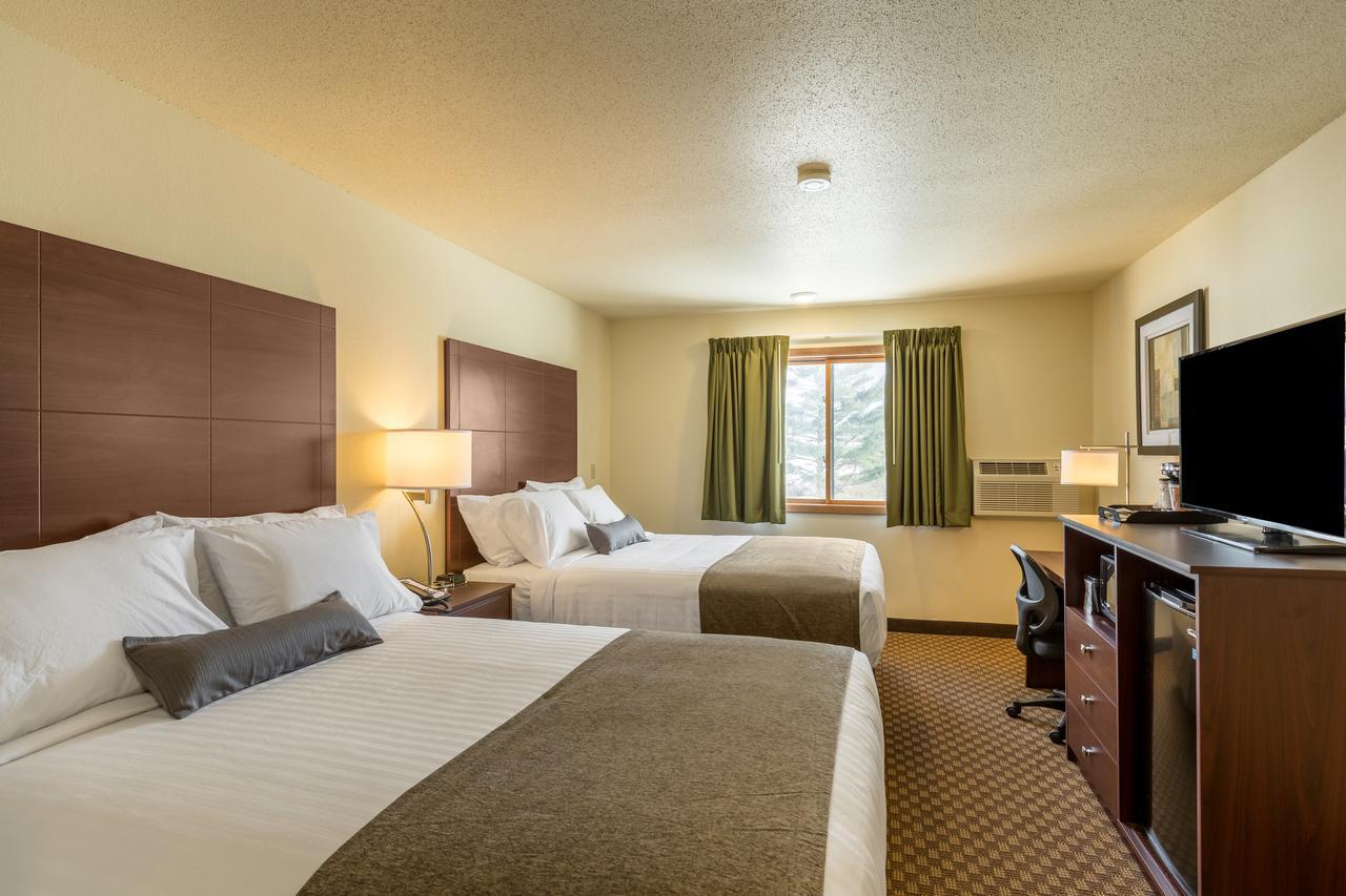 Cobblestone Inn & Suites - Merrill Zewnętrze zdjęcie